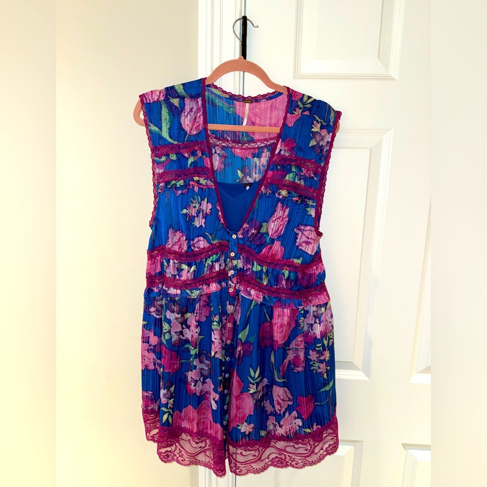 Free People Size Small Silk dress EUC